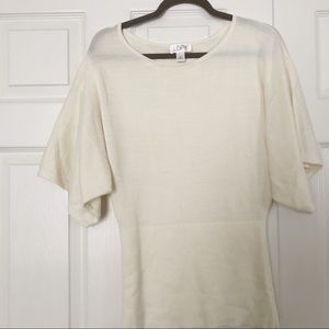 Ann Taylor loft top  size small top color cream